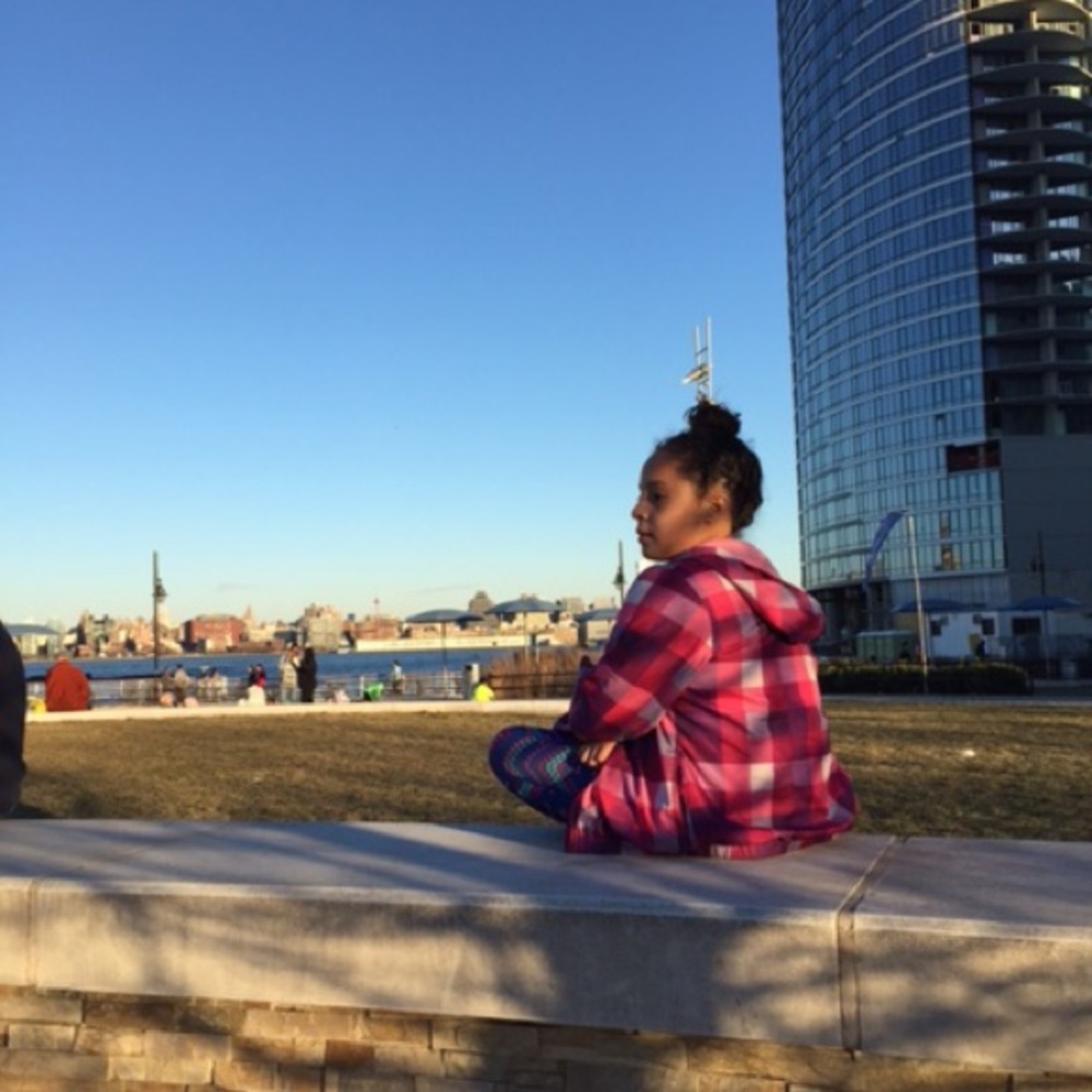 Meet your Posher, Amna